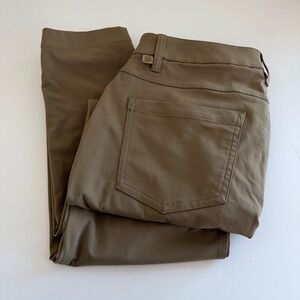 Lululemon ABC Slim-Fit Pant 30" *Warpstreme Men's Tan Performance Golf Work